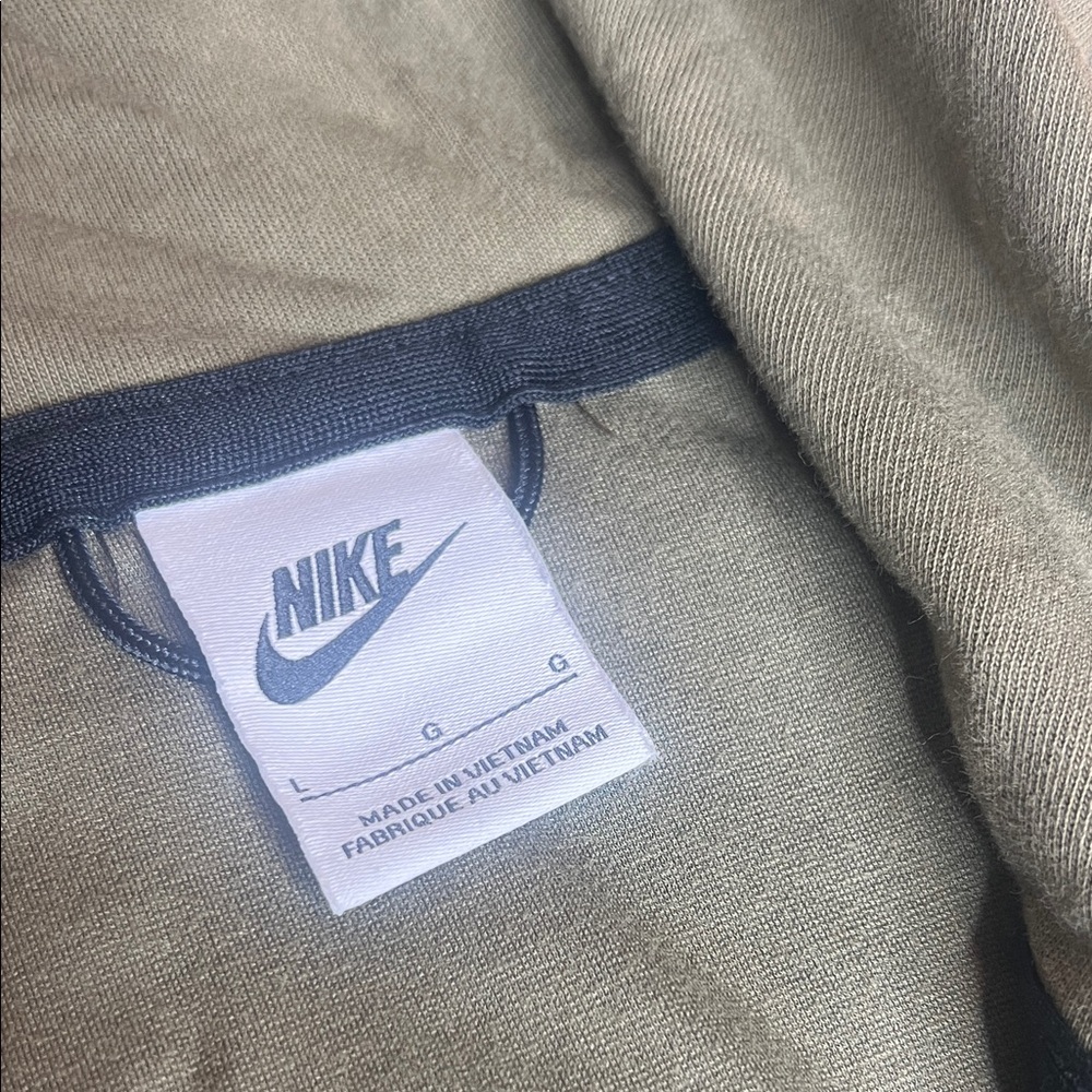 Nike Tech Jacket - image 7